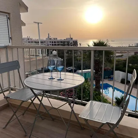 H&o Diamond Complex Sea View